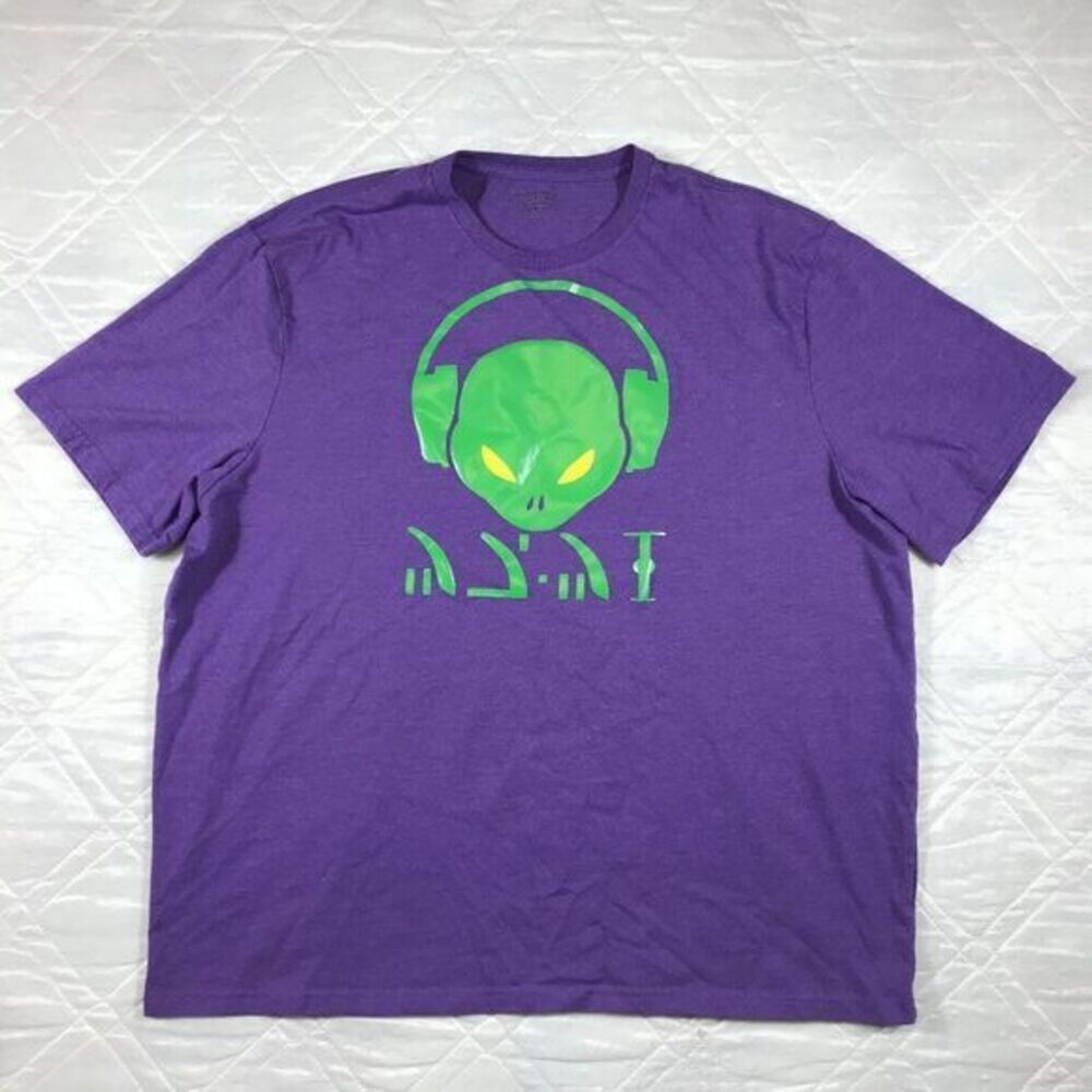 Purple Amazon‎ Essentials T shirt XL Green Alien w/ headphones